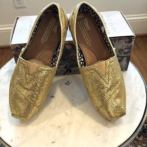 Toms Gold Glitter Classic Slip-On Shoes - Size 8.5